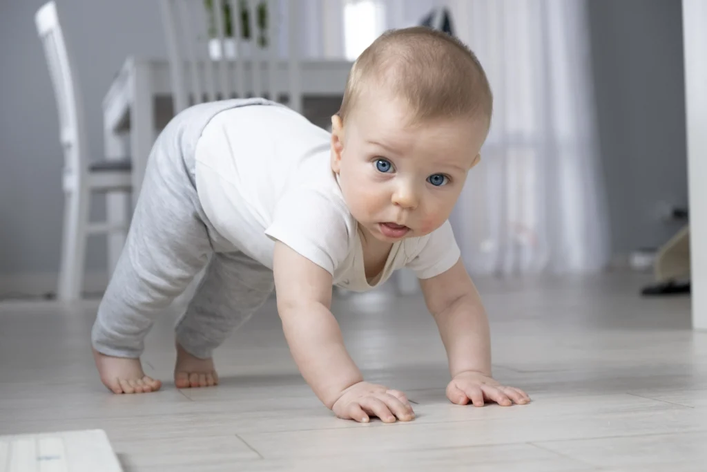 Dolda faror på golvet: Skydda ditt barn utan aggressiva kemikalier